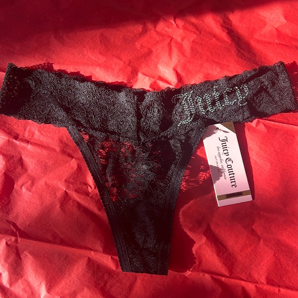 Rhinestone JUICY Black Lace Thong, size Medium. Sexy and comfy. New